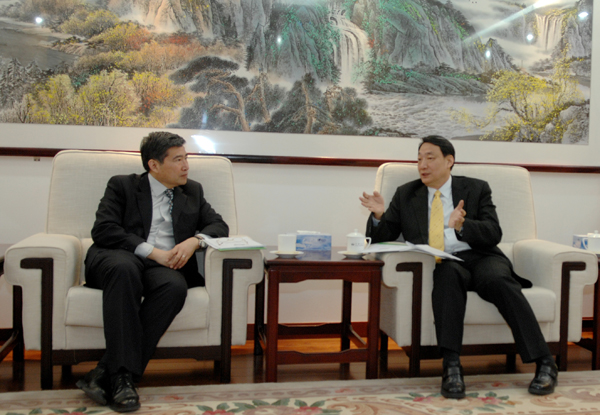 CNAS���ؕ��L(zh��ng)���������������ι��m��(hu��)ҊAPLAC��ϯ��TAF��(zh��)���L(zh��ng)һ��