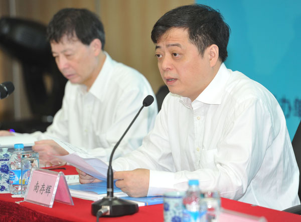 �����������J(r��n)�������}����ھ��e�k