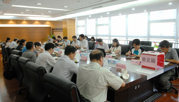 <b>�J(r��n)�������I(l��ng)��(d��o)���������J(r��n)�Ɍ�(du��)���_չ���w�{(di��o)��</b>