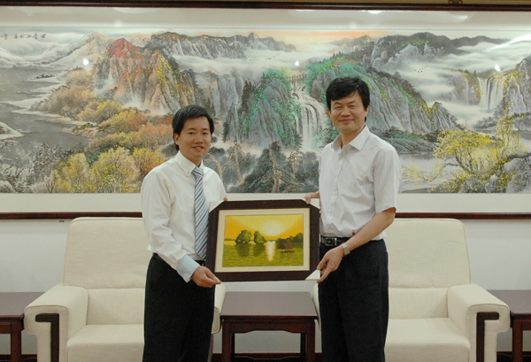 CNAS �ؕ�(sh��)�L(zh��ng)Ф���A��(hu��)Ҋ(ji��n)Խ�Ϙ�(bi��o)��(zh��n)Ӌ(j��)���|(zh��)�����ִ���F(tu��n)