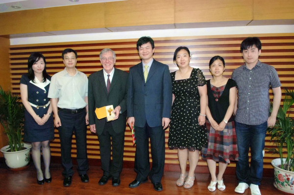 CNAS �ؕ��LФ���A��ҊISO/TC212��һ�����M�M�L��ISO 15189��ݽM�ټ���John James����