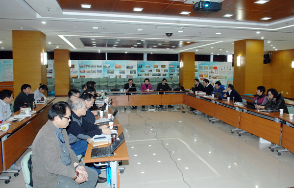 2013���CNAS�����(y��n)�C���I(y��)ί�T��(hu��)���(hu��)�ھ����_(k��i)